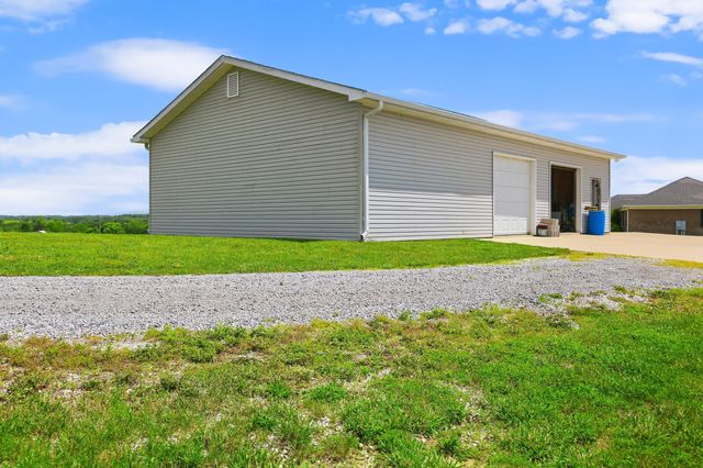714 Cedar Ridge Road, Stanford, KY 40484