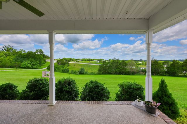714 Cedar Ridge Road, Stanford, KY 40484