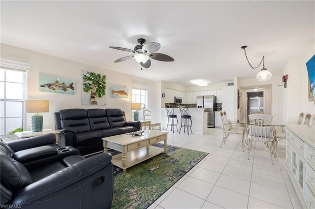 4041 SE 11th PL 104, Cape Coral, FL 33904