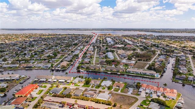 4041 SE 11th PL 104, Cape Coral, FL 33904