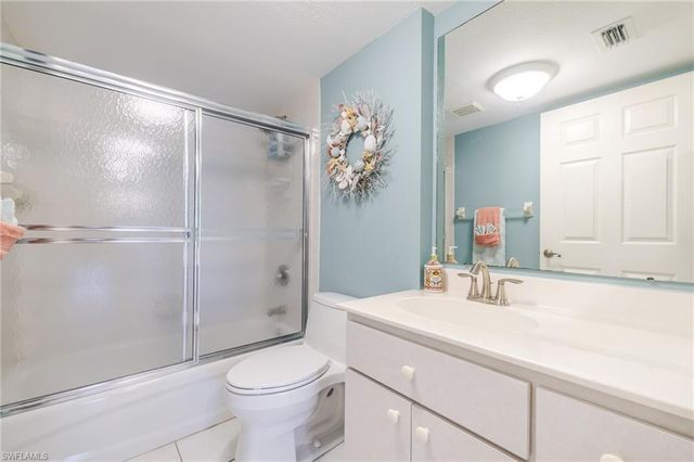 4041 SE 11th PL 104, Cape Coral, FL 33904