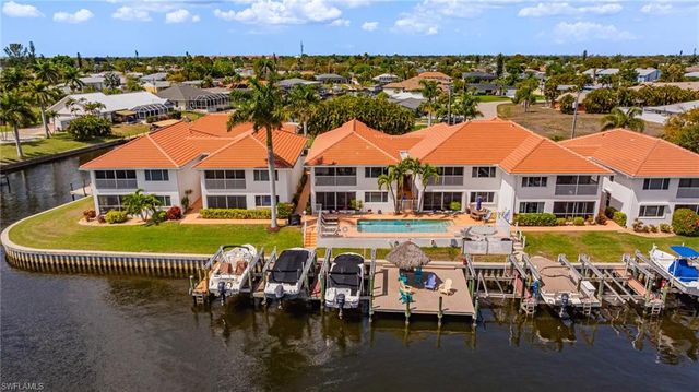 4041 SE 11th PL 104, Cape Coral, FL 33904