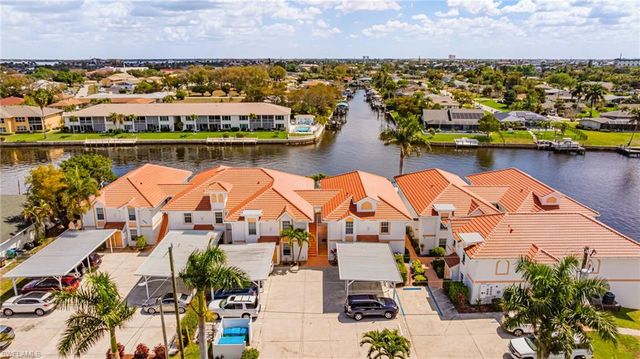 4041 SE 11th PL 104, Cape Coral, FL 33904