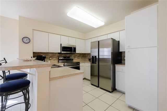 4041 SE 11th PL 104, Cape Coral, FL 33904