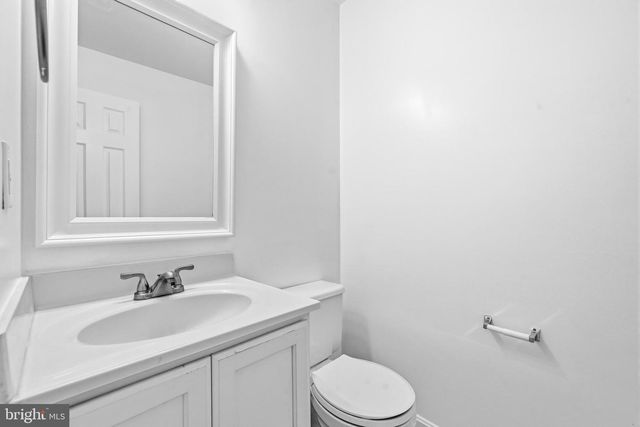6276 ALFORTH AVE, Alexandria, VA 22315