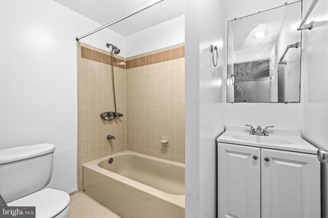 6276 ALFORTH AVE, Alexandria, VA 22315