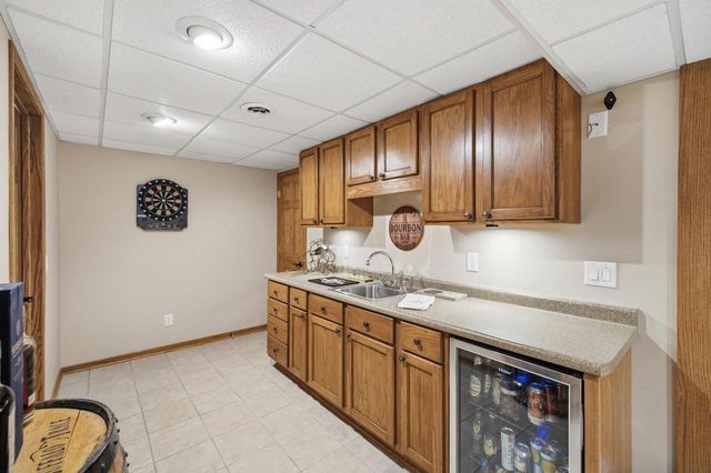 10205 W Feerick PLACE, Wauwatosa, WI 53222
