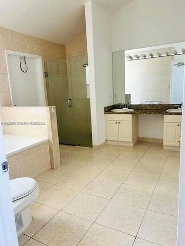 16373 NW 16th St, Pembroke Pines, FL 33028