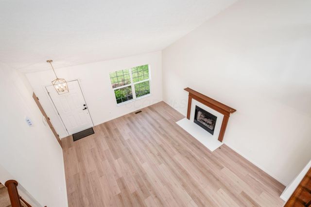 3918 Highland Bluff Drive, Groveport, OH 43125