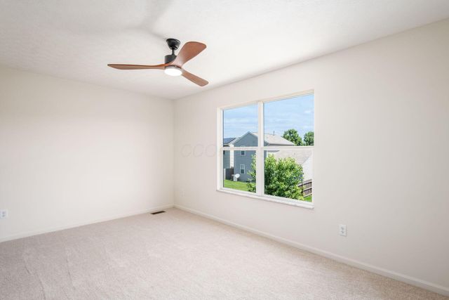 3918 Highland Bluff Drive, Groveport, OH 43125