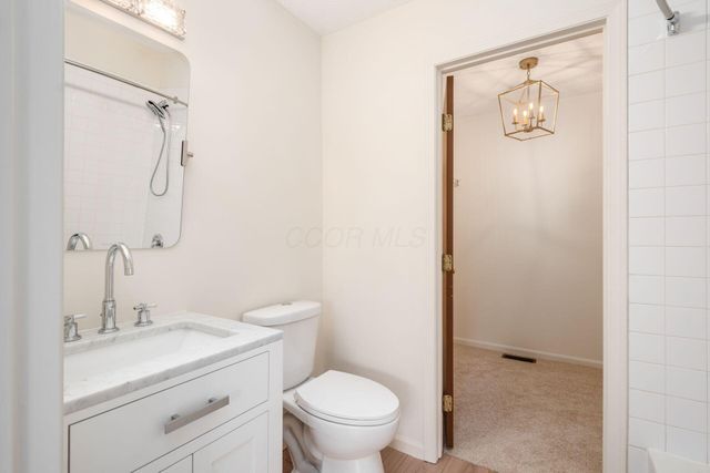 3918 Highland Bluff Drive, Groveport, OH 43125
