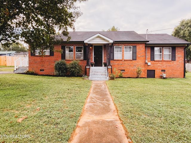 1025 Jones St, Athens, TN 37303