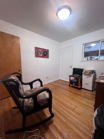 5413 Fleming Road, Flint, MI 48504