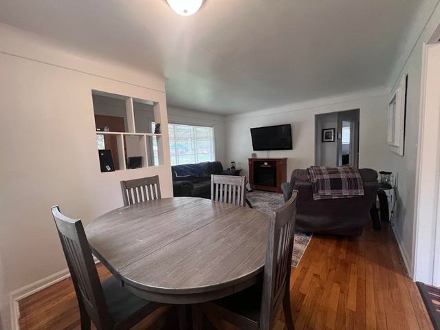 5413 Fleming Road, Flint, MI 48504
