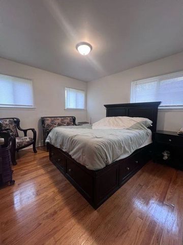 5413 Fleming Road, Flint, MI 48504