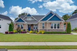 464 Michigan Circle, Hoschton, GA 30548