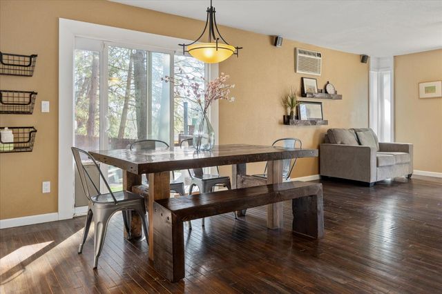 5863 Silver Saddle Dr, Hathaway Pines, CA 95233