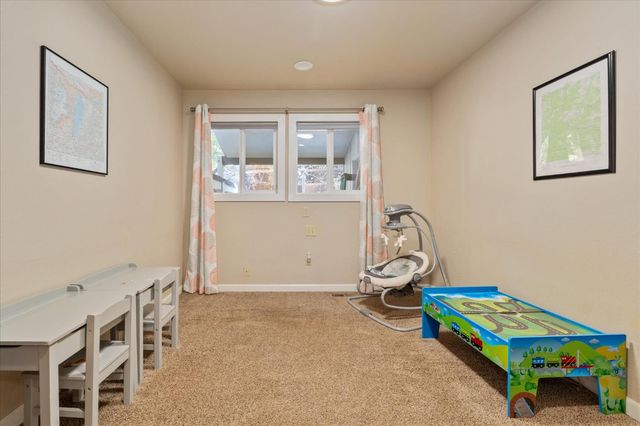 5863 Silver Saddle Dr, Hathaway Pines, CA 95233