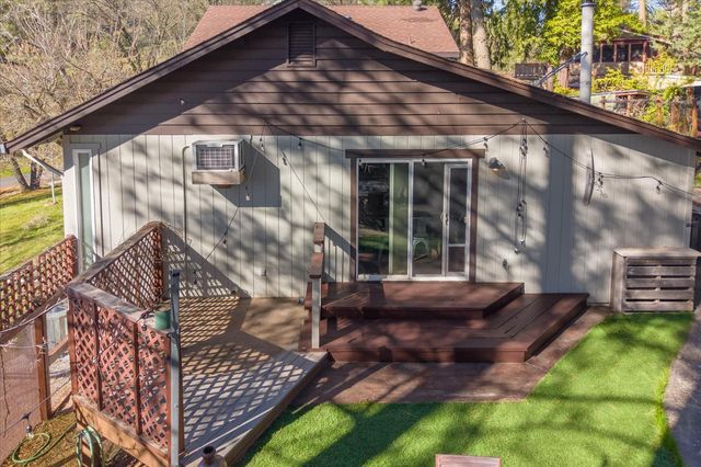 5863 Silver Saddle Dr, Hathaway Pines, CA 95233