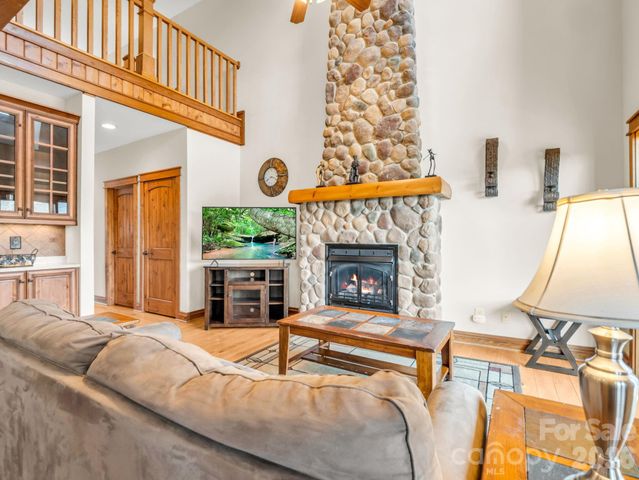 268 Wambli Pass, Lake Lure, NC 28746