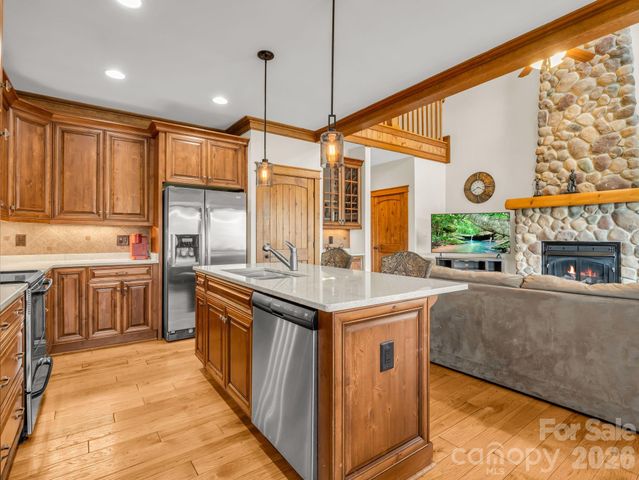 268 Wambli Pass, Lake Lure, NC 28746