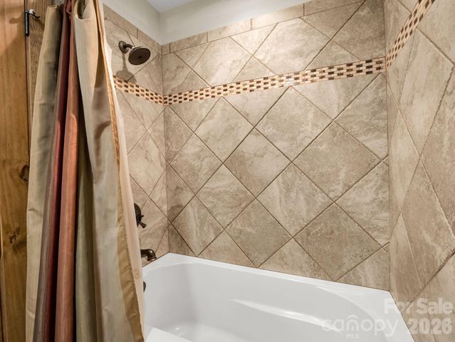 268 Wambli Pass, Lake Lure, NC 28746