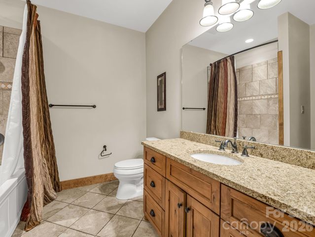 268 Wambli Pass, Lake Lure, NC 28746