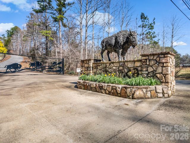268 Wambli Pass, Lake Lure, NC 28746
