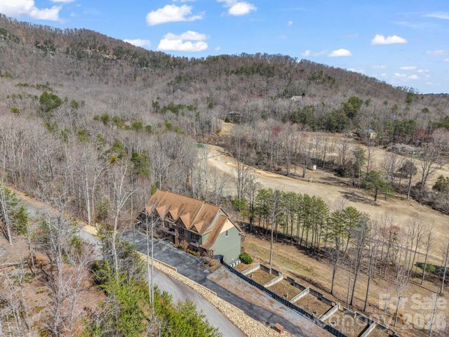 268 Wambli Pass, Lake Lure, NC 28746