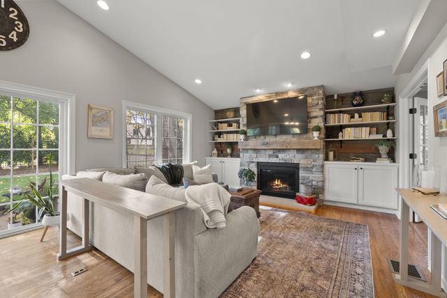 1481 Doone Road, Columbus, OH 43221