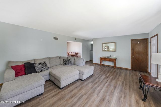 741 Pinehurst Road, New Egypt, NJ 08533