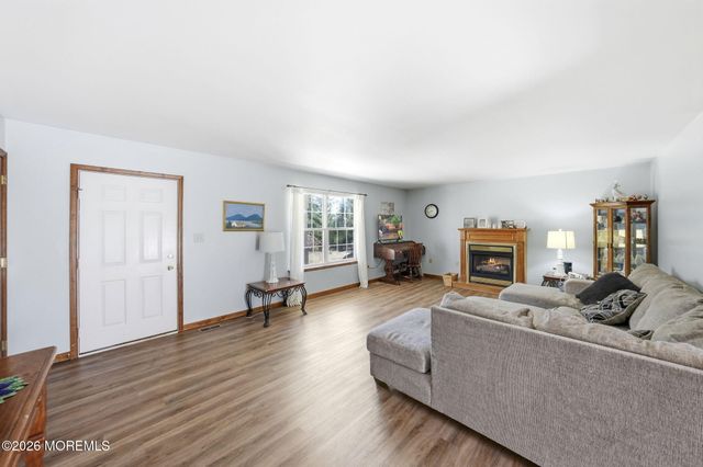 741 Pinehurst Road, New Egypt, NJ 08533