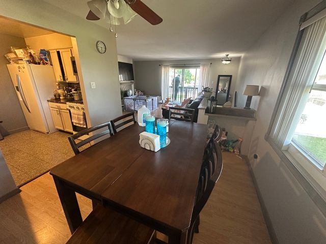 5700 Dutch Mill Court D, Hanover Park, IL 60133