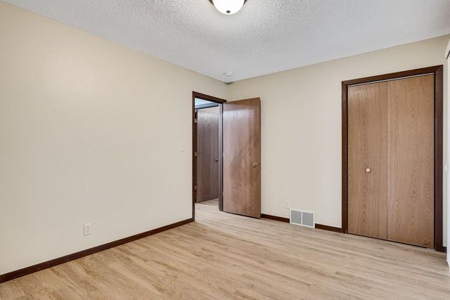 713 Hanson COURT, Onalaska, WI 54650