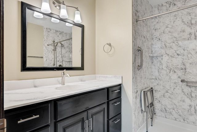 713 Hanson COURT, Onalaska, WI 54650