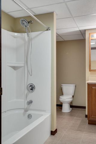 713 Hanson COURT, Onalaska, WI 54650