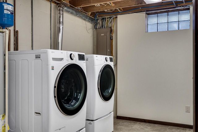 713 Hanson COURT, Onalaska, WI 54650