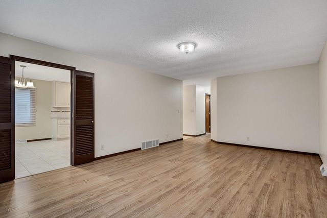 713 Hanson COURT, Onalaska, WI 54650