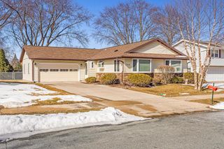 713 Hanson COURT, Onalaska, WI 54650