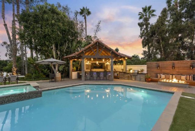 17940 Avenida Alondra, Rancho Santa Fe, CA 92067