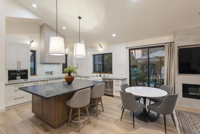 17940 Avenida Alondra, Rancho Santa Fe, CA 92067