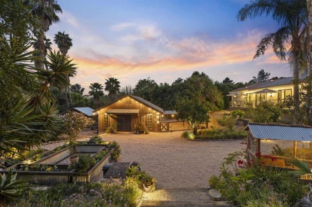17940 Avenida Alondra, Rancho Santa Fe, CA 92067