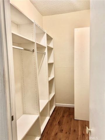 2905 Montrose Avenue 318, La Crescenta, CA 91214