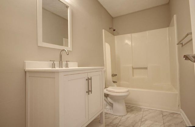 925 Westland Drive SW, Marietta, GA 30064