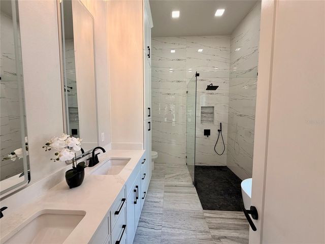 5637 MARINELL DRIVE, Orlando, FL 32809