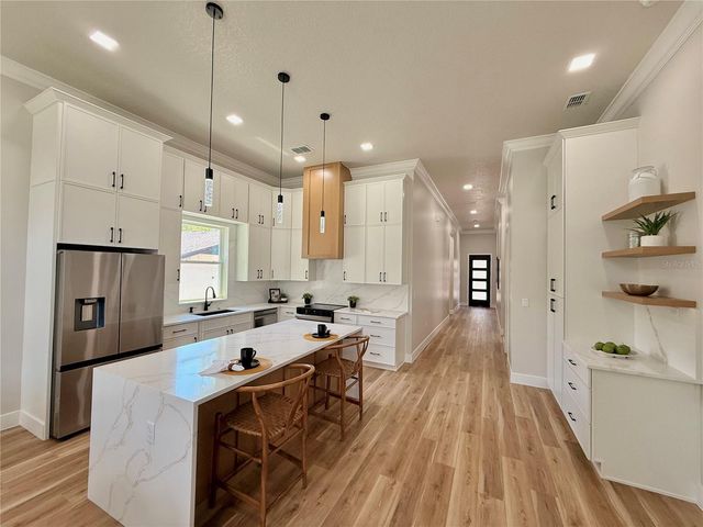 5637 MARINELL DRIVE, Orlando, FL 32809