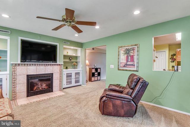 9728 KING GEORGE DR, Manassas, VA 20109