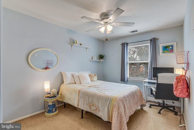 9728 KING GEORGE DR, Manassas, VA 20109