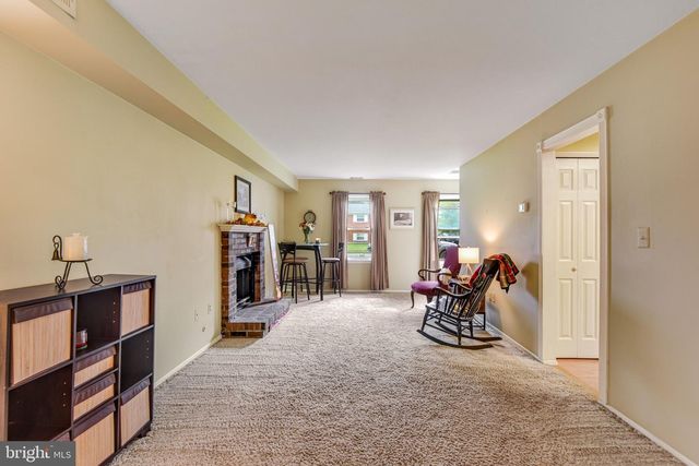 9728 KING GEORGE DR, Manassas, VA 20109