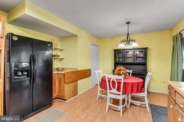 9728 KING GEORGE DR, Manassas, VA 20109